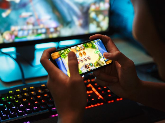 Can You Play Online Games on Your Smartphone? Everything You Need to Know